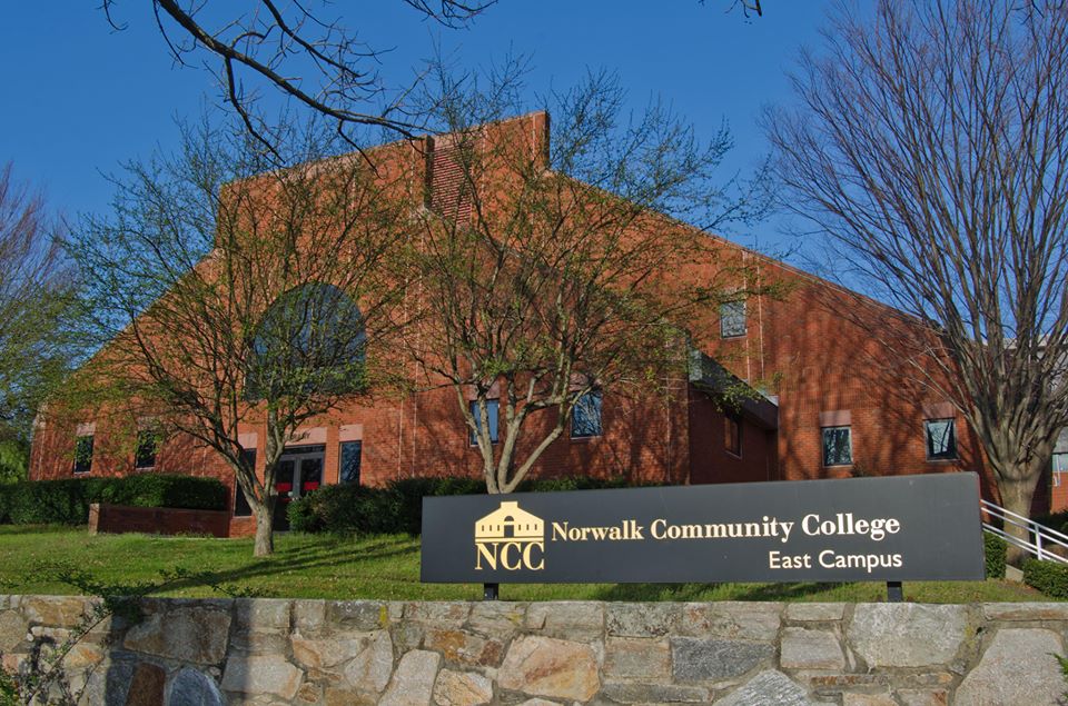 Norwalk Community College Art Galleries Visit CT